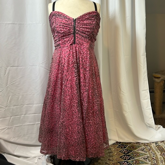 Betsy Johnson (for Torrid) Pink Leopard Mesh and Tulle Dress Size 12 - Picture 1 of 4